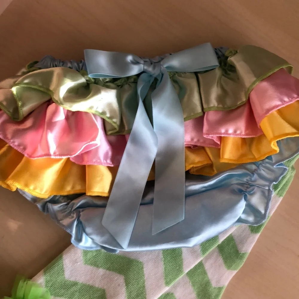 NWOT Bloomers and Leggings for Baby/toddler